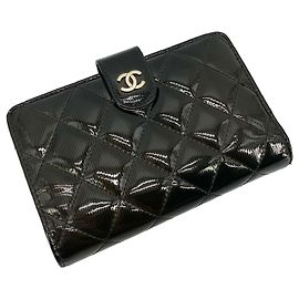 Chanel Cartera Diary de charol