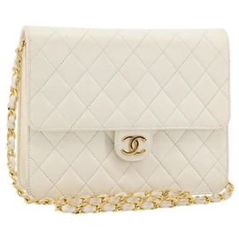 CHANEL Matelassé Schultertasche mit Kette aus Lammleder Weiß Gold CC