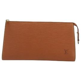 Louis Vuitton Pochette Accessoires Epi MM