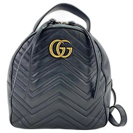 Mochila Gucci GG Marmont Preta