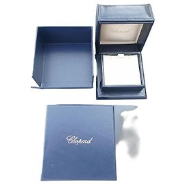 Chopard jewelry box in navy blue leather for pendant