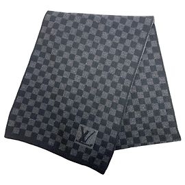 Stola in lana nera Louis Vuitton