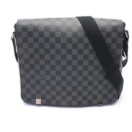 Borsa a tracolla Louis Vuitton District MM NM Damier Graphite