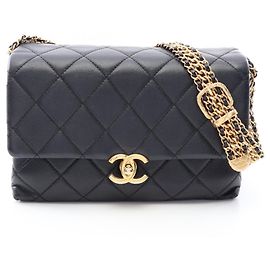 Borsa a tracolla Chanel Matelassé Nera