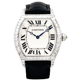 Reloj Cartier, "Tortue" de oro blanco y diamantes baguette y cuadrangulares.