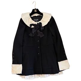 Veste Chanel en laine noire taille 42
