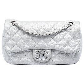 Chanel Medium Calfskin Ice Cube On the Rocks Schultertasche Silber