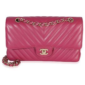 Borsa Chanel Medium Classic Double Flap in pelle d'agnello chevron fucsia