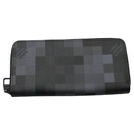 Louis Vuitton Horizontal Geldbörse für Herren