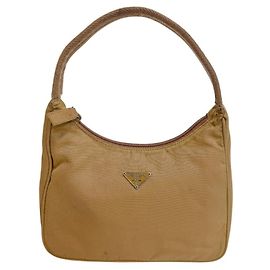 Pouch Prada Triangle in nylon