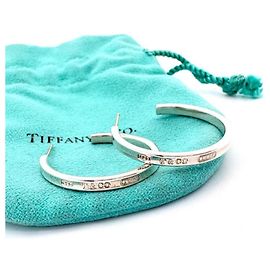 Pendientes de aro anchos y estrechos Tiffany & Co. en plata 925