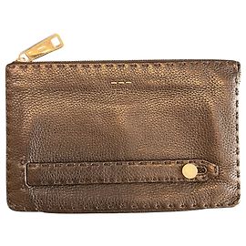 Clutch Fendi in pelle grana nera