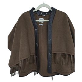 Poncho Hermès em cashmere castanho com franjas e detalhes em pele