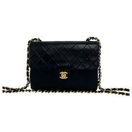 Chanel Matelassé Schultertasche mit Kette aus Lammleder