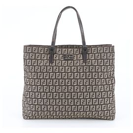 Fendi Zucchino Shopper aus Leder und Canvas