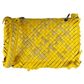 Bolso de hombro Bottega Veneta Yellow Intrecciato