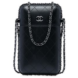 Portacellulare Chanel in pelle d'agnello matelassé nera con catena CC