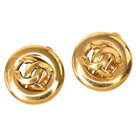 Chanel Gold CC Vergoldete Runde Clip-On Ohrringe