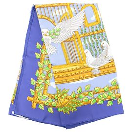 Hermès Blue United Nations Doves of Peace Seidentuch 90