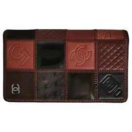 Cartera larga Chanel Icon Line Coco Mark Patchwork