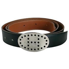 Hermès Hermes Evelyne Oval Buckle Wendelgürtel aus Leder