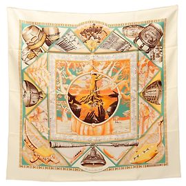 Hermès Foulard Hermes Carre 90 Au son du Tan-tan
