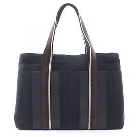 Hermès Hermes Troca Horizontal MM Tote Bag