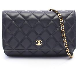 Borsa a tracolla Chanel Matelassé in pelle d'agnello nera
