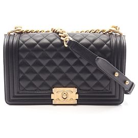Borsa a tracolla Chanel Boy in nero