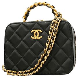 Borsa a tracolla con catena Chanel Matelassé