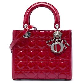 Lady Dior Medium Satchel aus rotem Lackleder Cannage