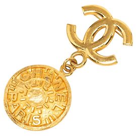 Spilla a Medaglione Pendente Chanel CC Placcata Oro