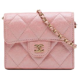 Pink Chanel CC gesteppte Iridescent Caviar Flap Card Holder Crossbody Bag mit Kette