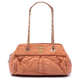 Borsa Bowling Chanel Chic Quilt in vitello iridescente matelassé Arancione