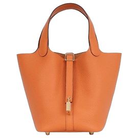 Hermès Picotin Lock 18 Taurillon Clemence Orange