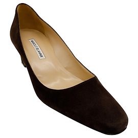 Zapatos de tacón Manolo Blahnik Okkatopla en ante marrón oscuro