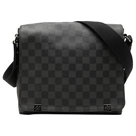 Borsa a tracolla Louis Vuitton District PM Damier Graphite Nera