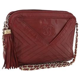 CHANEL Schultertasche mit Kette aus Lammleder rot gold CC