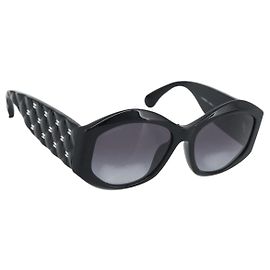 Gafas de sol CHANEL Plástico Negro CC