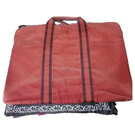 Hermès Reisetasche aus rotem Canvas