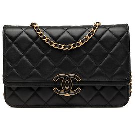 Chanel Black CC Quilted Lambskin Chic Wallet on Chain