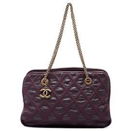 Chanel Red CC Quilted Calfskin Triptych Schultertasche