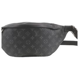 Louis Vuitton Discovery Bumbag M46035
