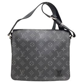 Sac à épaule Louis Vuitton District PM