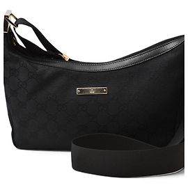 Borsa a tracolla Gucci in tela GG nera