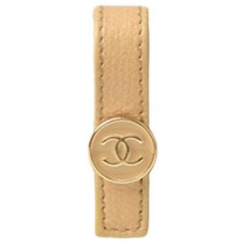 Chanel Coco Button Bi-Fold langes Portemonnaie