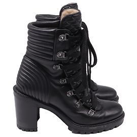 Christian Louboutin Mad 70 Schnür-Combat-Boots mit Blockabsatz aus schwarzem Leder