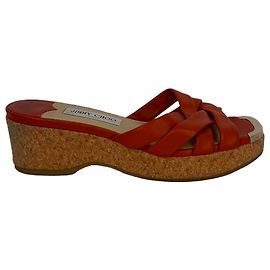 Sandálias slide plataforma anabela Maribou 50 Jimmy Choo em couro laranja