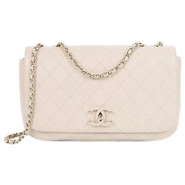 Chanel Bolsa de Ombro com Aba e Corrente Medium Beige Series