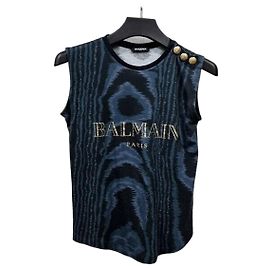 Balmain T-shirt sans manches imprimé avec boutons dorés